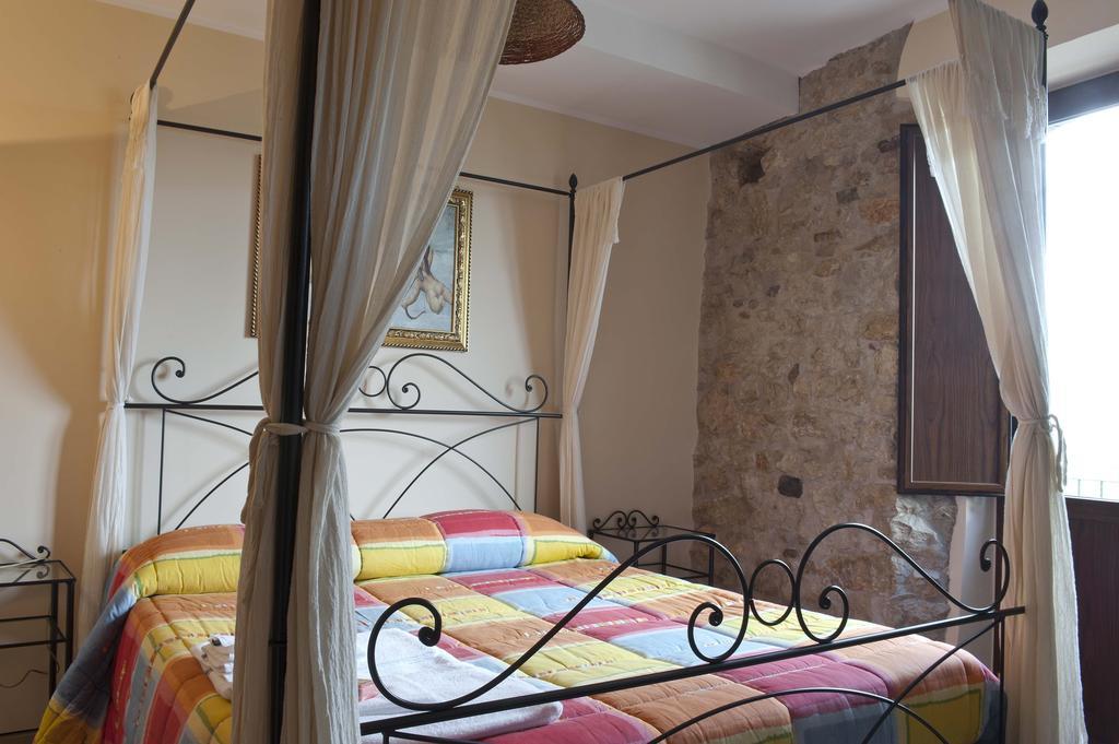 Casa Vacanze "Pietra Viva" Castelnuovo Parano Номер фото